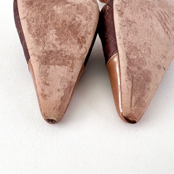 MANOLO BLAHNIK | Vintage SlingBack Pointed Toe Kitten Heel Leather Brown Tan 40 - Picture 14 of 15